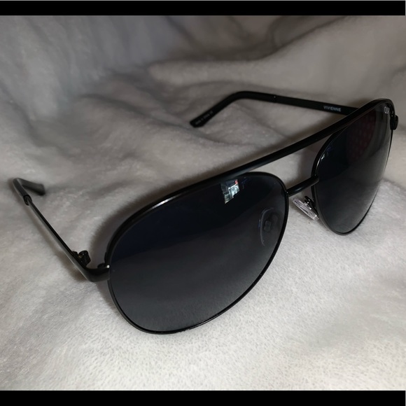 Ouay Australia Sunglasses - Picture 2 of 7